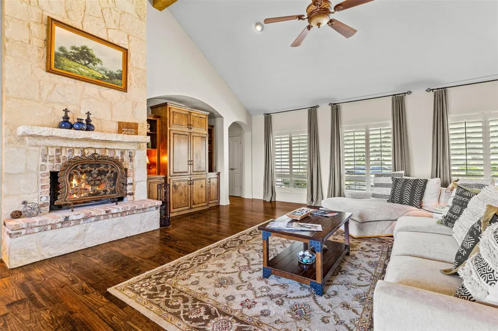 204 Kendall Jackson Comfort, TX 78013