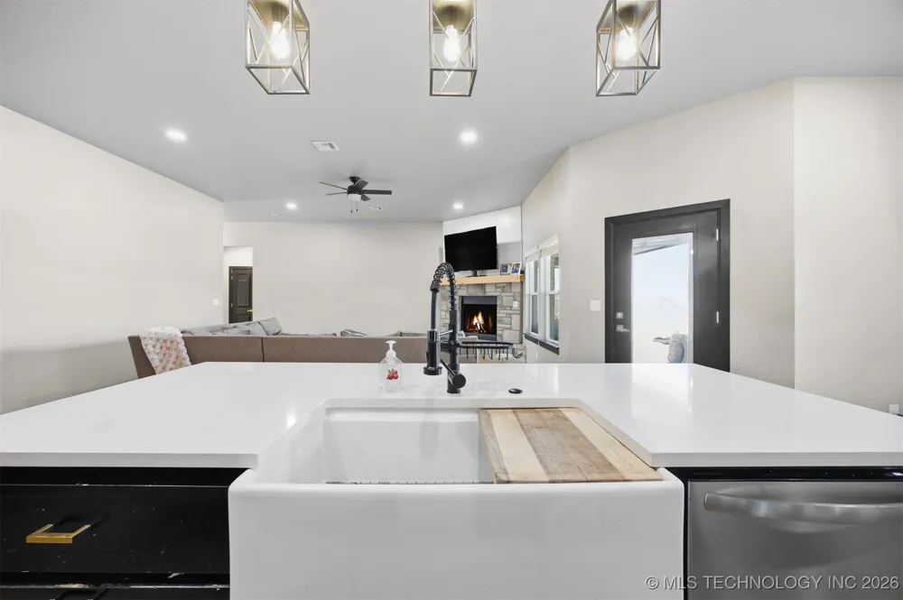 158 Sooner Drive Stroud, OK 74079