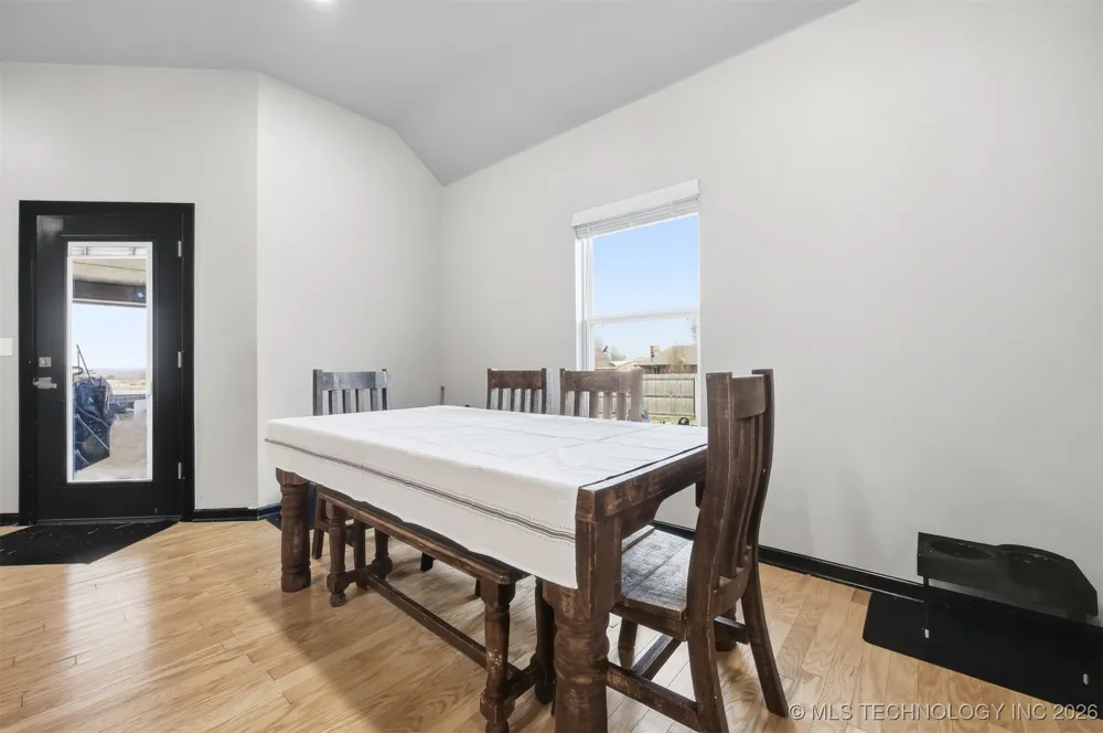 158 Sooner Drive Stroud, OK 74079