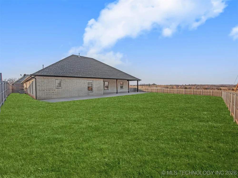 158 Sooner Drive Stroud, OK 74079
