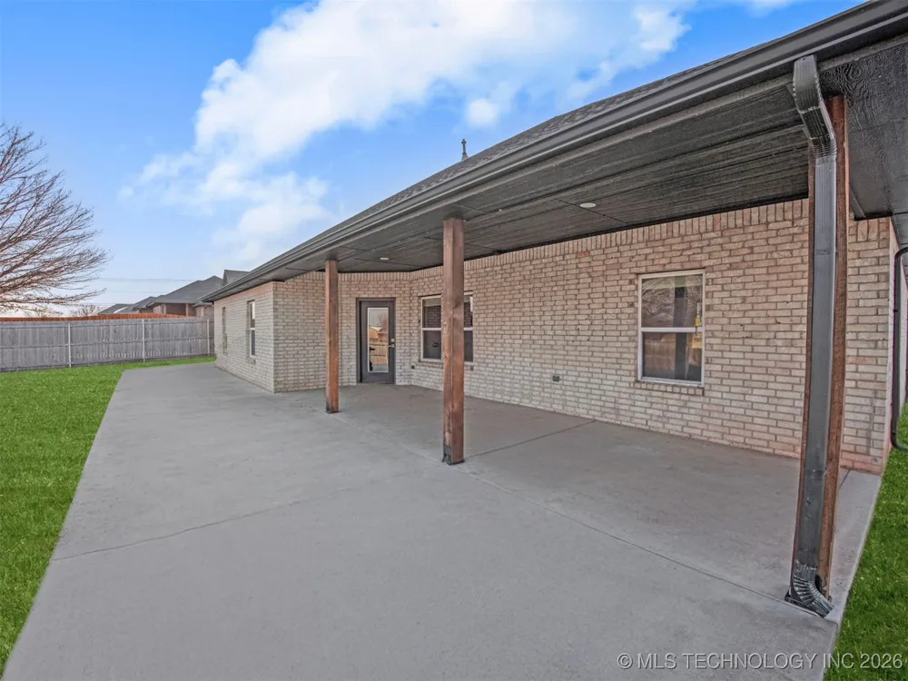 158 Sooner Drive Stroud, OK 74079