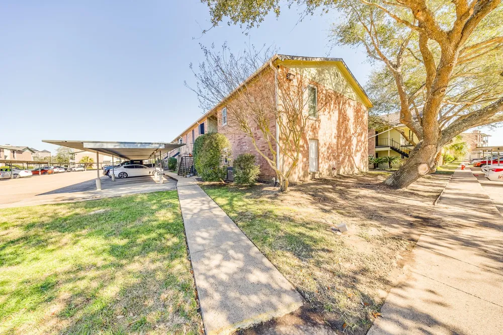 18800 Egret Bay Boulevard #401