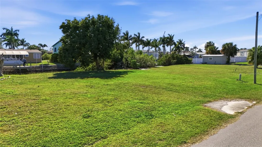 751 CORAL DRIVE Punta Gorda, FL 33950