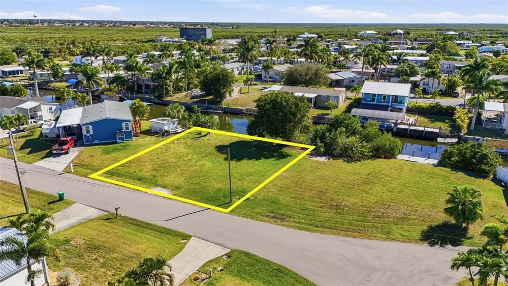 751 CORAL DRIVE Punta Gorda, FL 33950