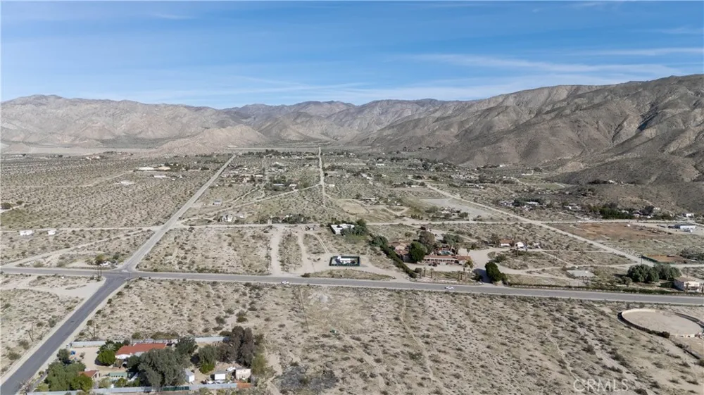 65 Dillon Road Sky Valley, CA 92240