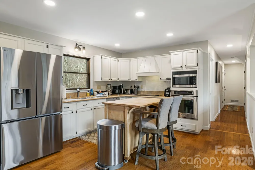 1236 Upper Brush Creek Road Fairview, NC 28730