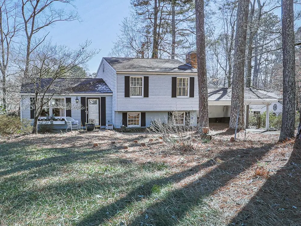 3204 Westphall Court NW