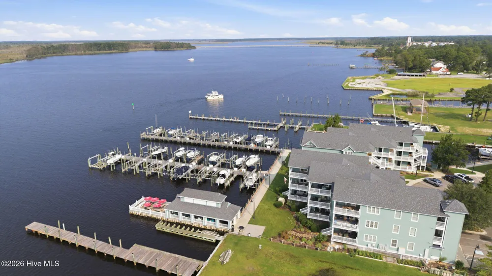 1308 Day Beacon Drive #8 Belhaven, NC 27810