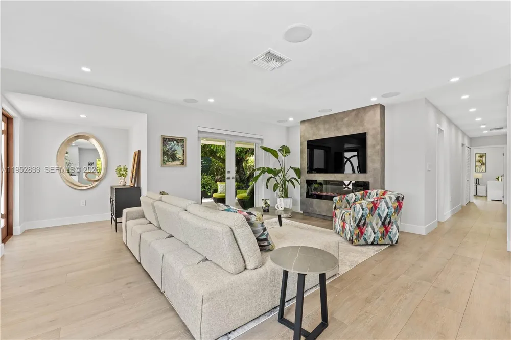 7425 SW 139th Ter Palmetto Bay, FL 33158