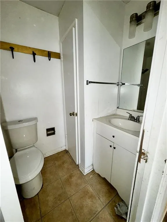 871 Brandy Oaks Lane Stone Mountain, GA 30088