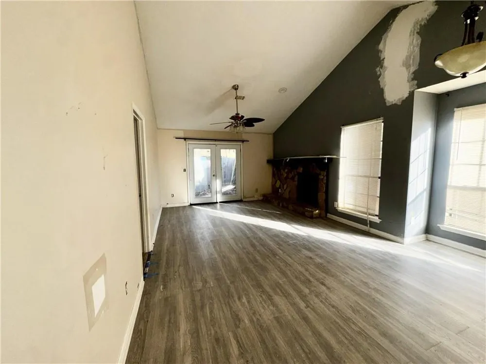 871 Brandy Oaks Lane Stone Mountain, GA 30088