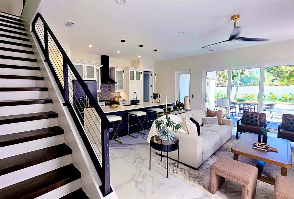 1156 COCOANUT AVENUE Sarasota, FL 34236