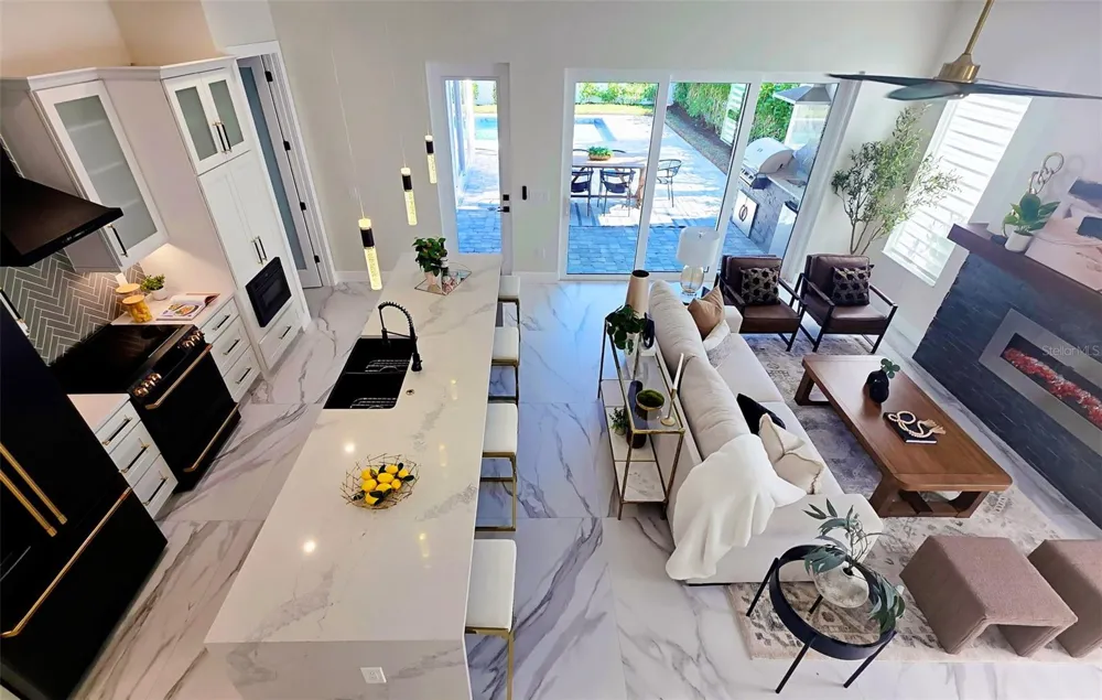 1156 COCOANUT AVENUE Sarasota, FL 34236