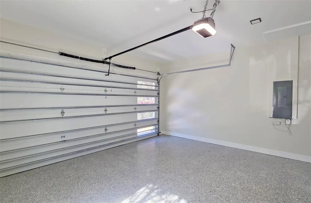 1156 COCOANUT AVENUE Sarasota, FL 34236