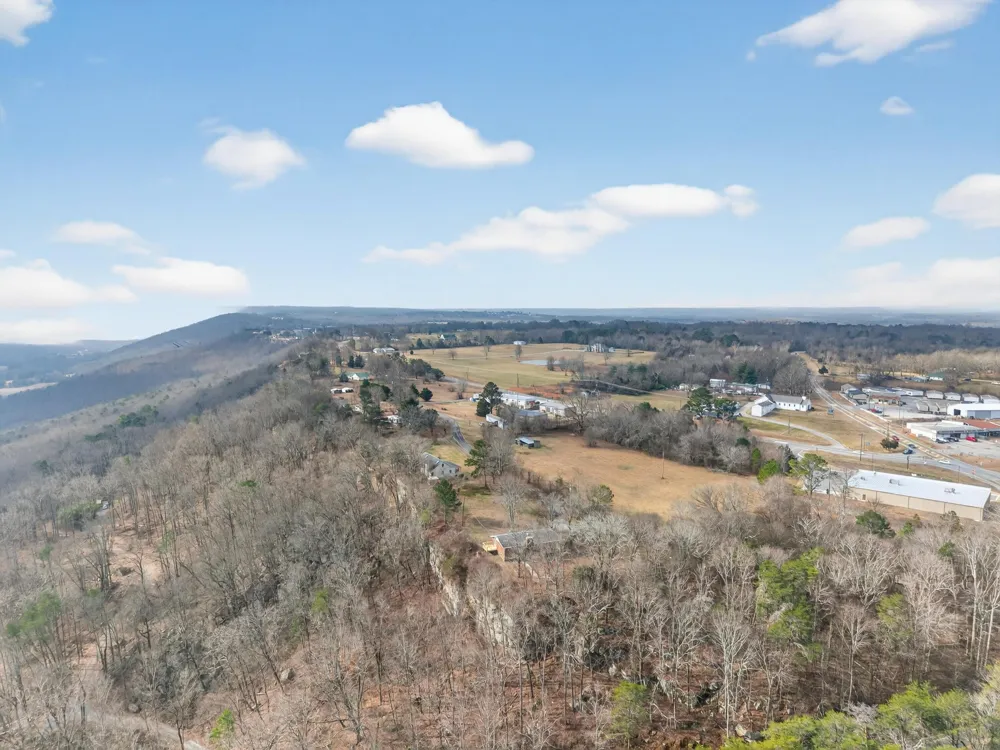 190 Adkins Lane Trenton, GA 30752