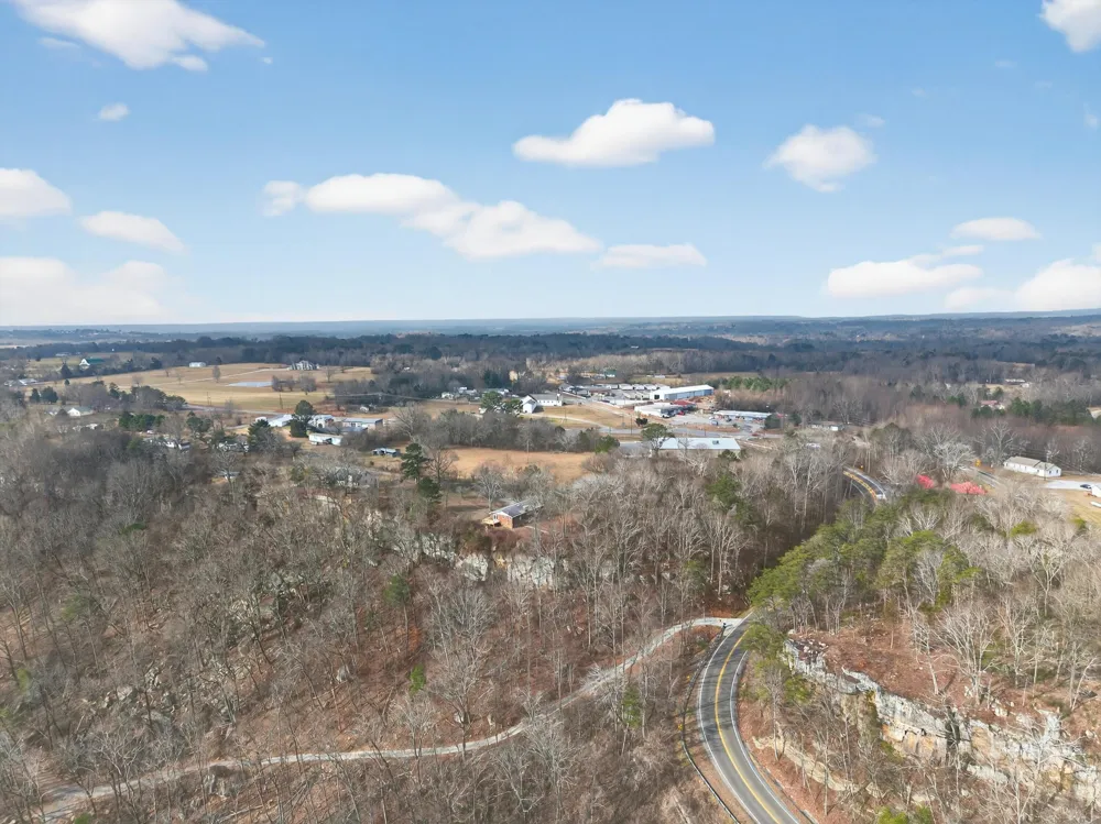 190 Adkins Lane Trenton, GA 30752