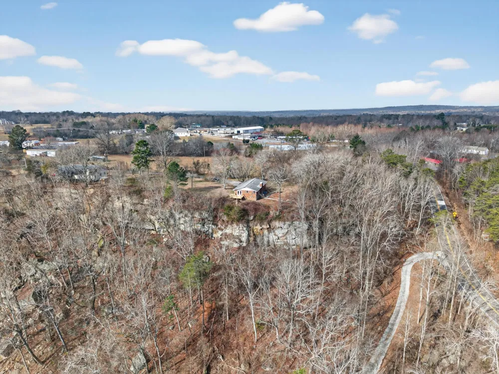 190 Adkins Lane Trenton, GA 30752