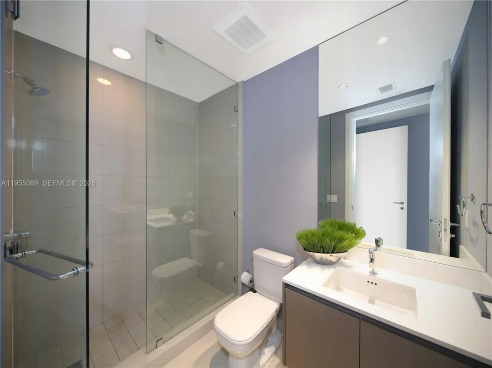 3300 NE 188th St #315 Aventura, FL 33180