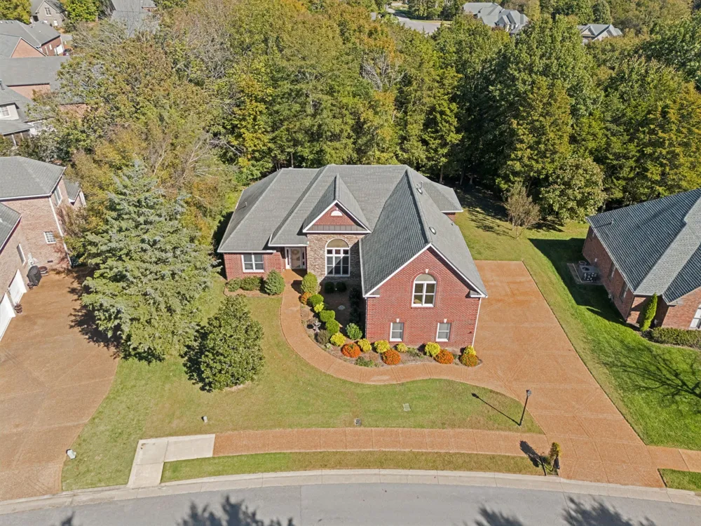 2236 Seven Points Cir