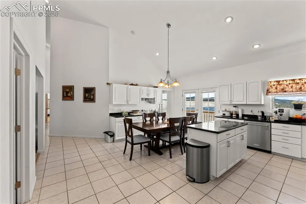 112 Ridge Point Circle Divide, CO 80814