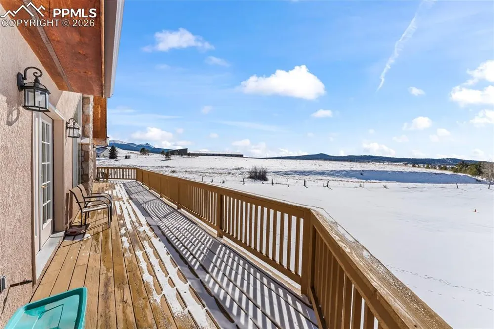 112 Ridge Point Circle Divide, CO 80814