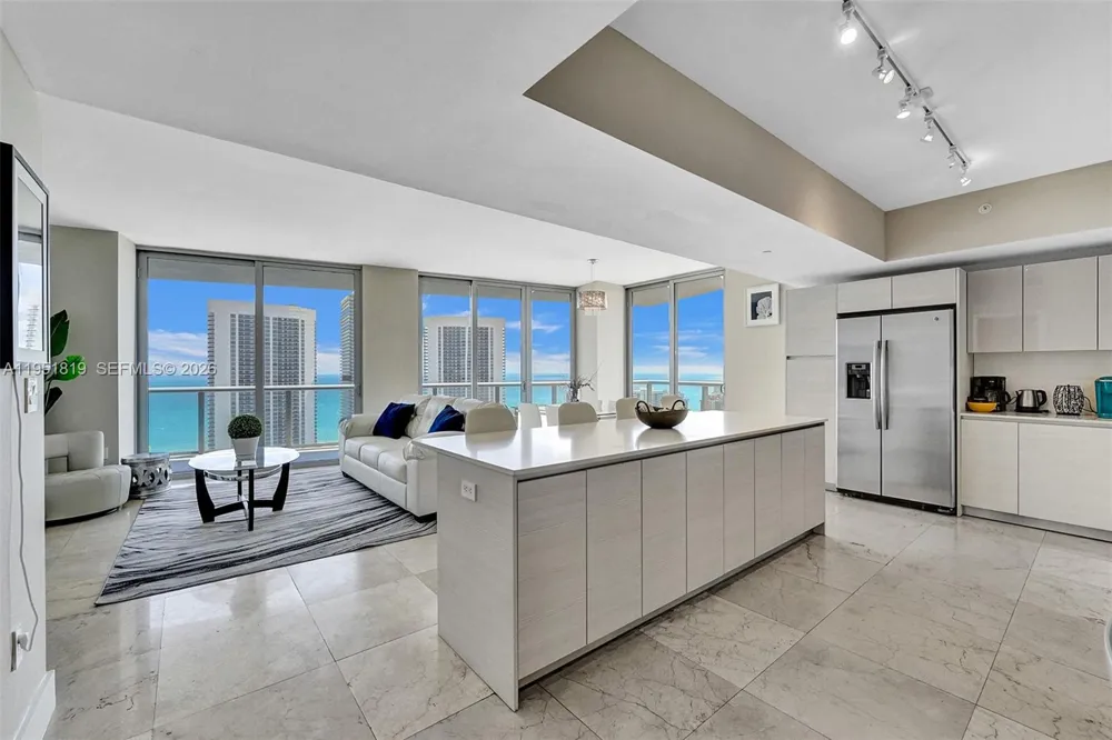 2600 E Hallandale Beach Blvd #T3201 Hallandale Beach, FL 33009
