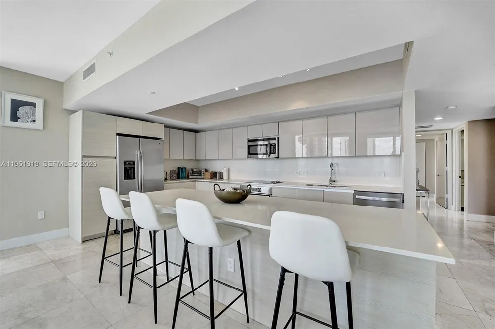 2600 E Hallandale Beach Blvd #T3201 Hallandale Beach, FL 33009