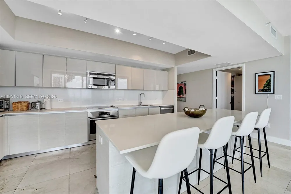 2600 E Hallandale Beach Blvd #T3201 Hallandale Beach, FL 33009