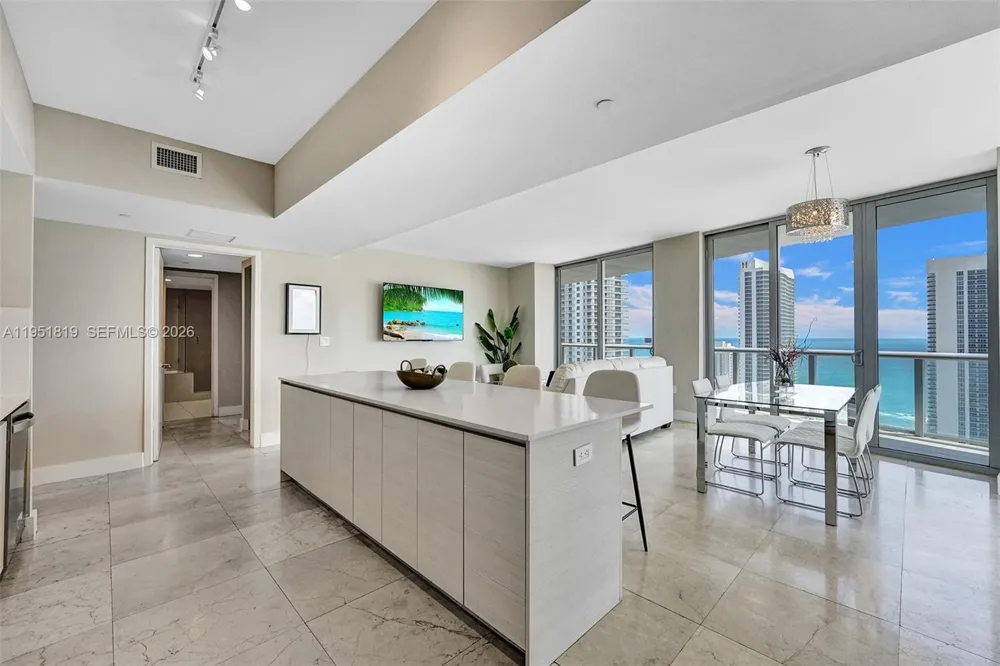 2600 E Hallandale Beach Blvd #T3201 Hallandale Beach, FL 33009