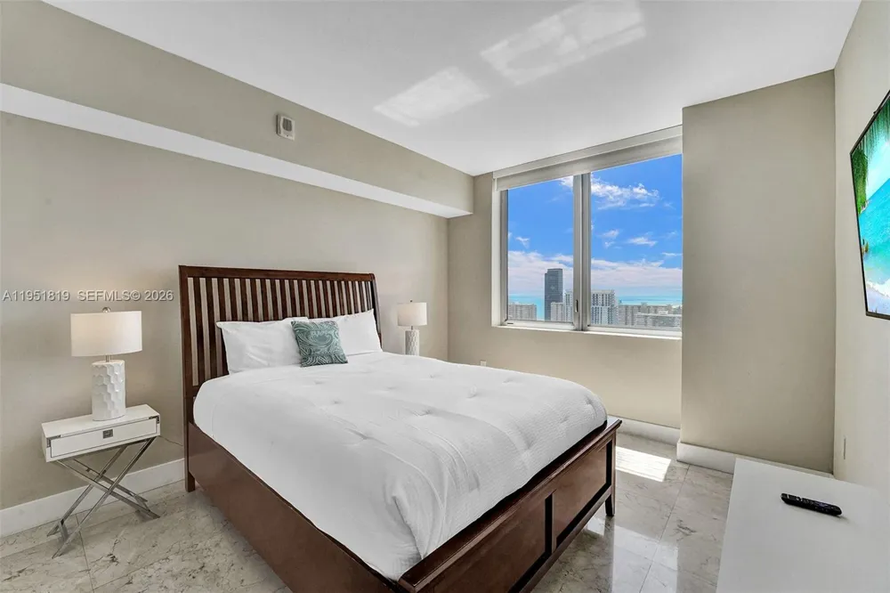 2600 E Hallandale Beach Blvd #T3201 Hallandale Beach, FL 33009