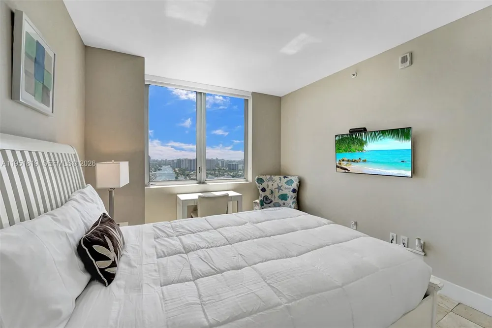2600 E Hallandale Beach Blvd #T3201 Hallandale Beach, FL 33009