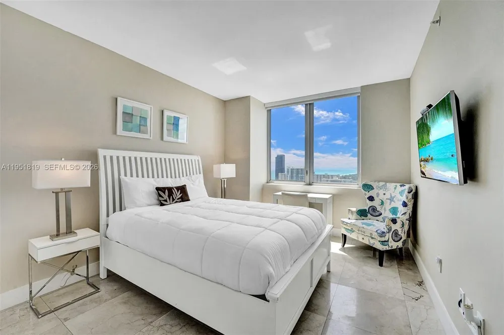 2600 E Hallandale Beach Blvd #T3201 Hallandale Beach, FL 33009