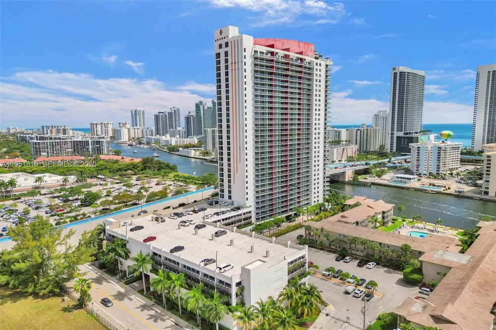 2600 E Hallandale Beach Blvd #T3201 Hallandale Beach, FL 33009
