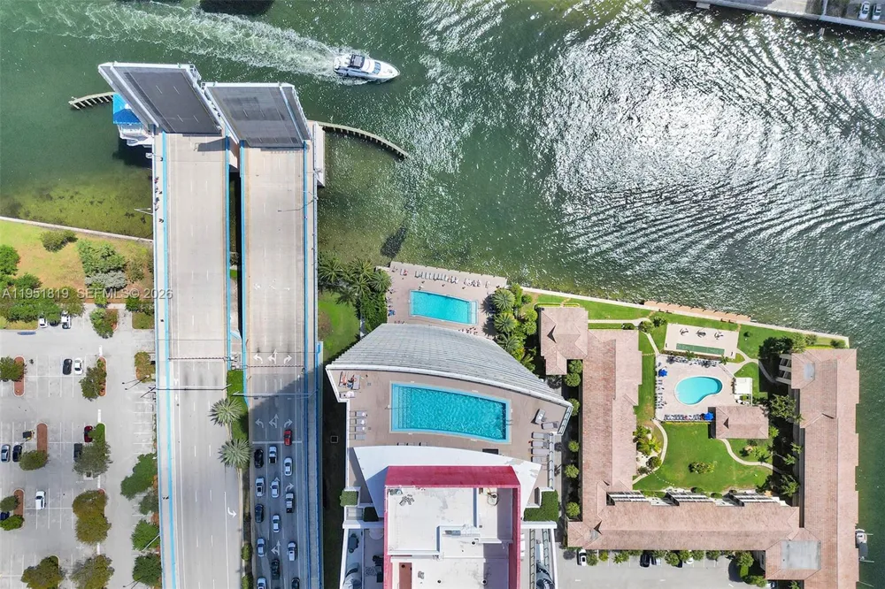 2600 E Hallandale Beach Blvd #T3201 Hallandale Beach, FL 33009