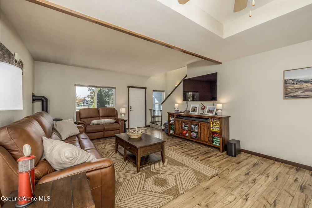 30259 Sienna Loop Athol, ID 83801