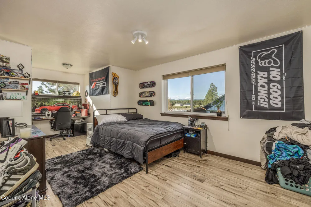 30259 Sienna Loop Athol, ID 83801
