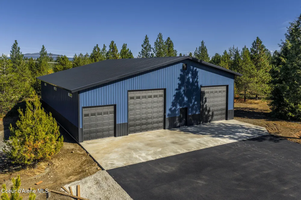 30259 Sienna Loop Athol, ID 83801