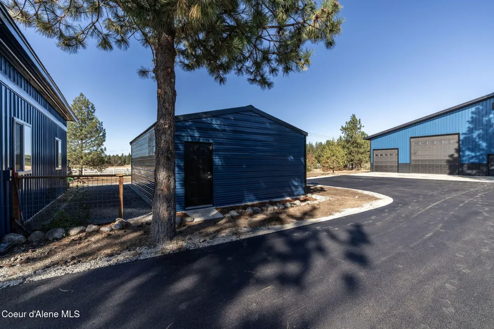 30259 Sienna Loop Athol, ID 83801