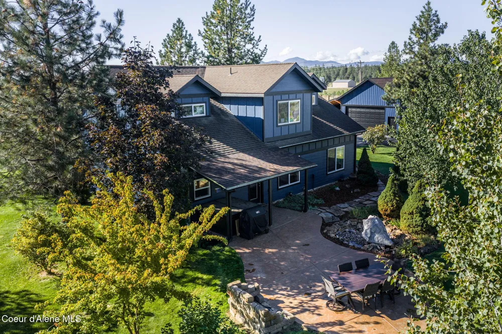 30259 Sienna Loop Athol, ID 83801