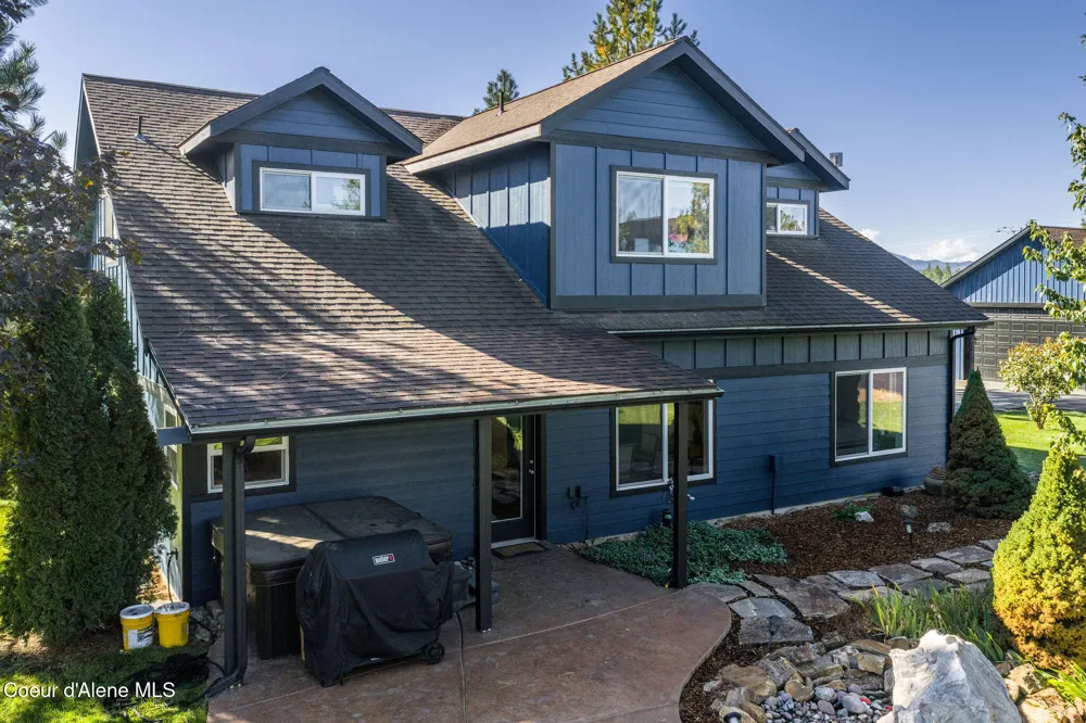 30259 Sienna Loop Athol, ID 83801