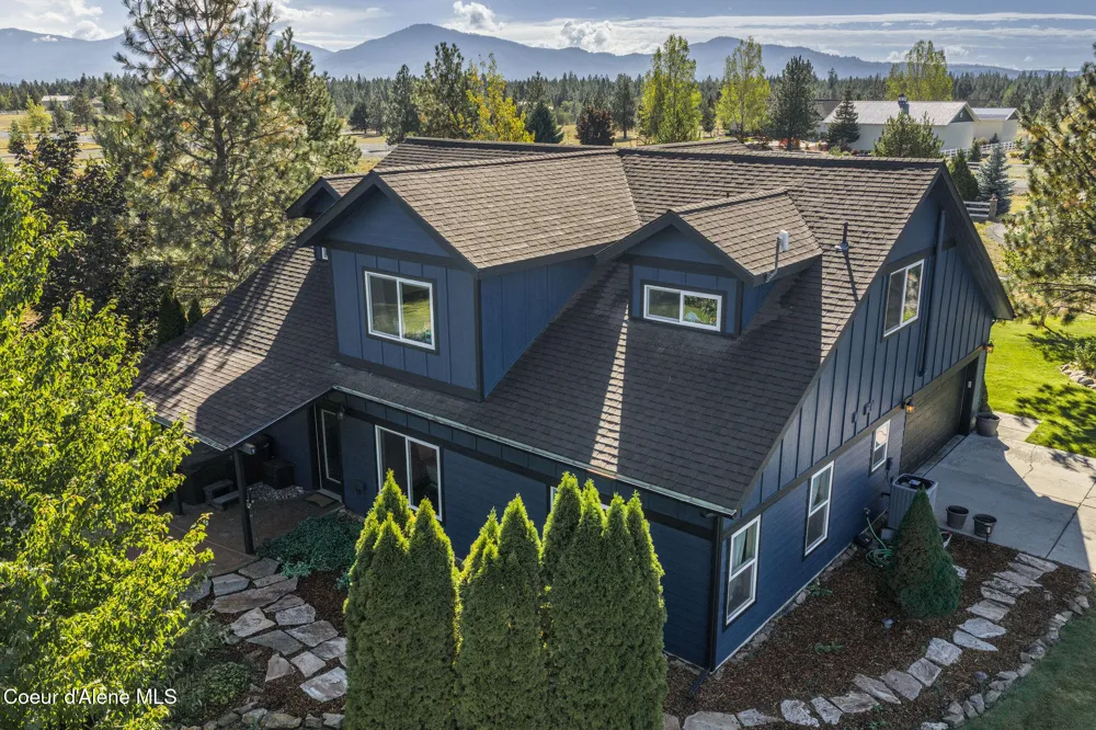 30259 Sienna Loop Athol, ID 83801