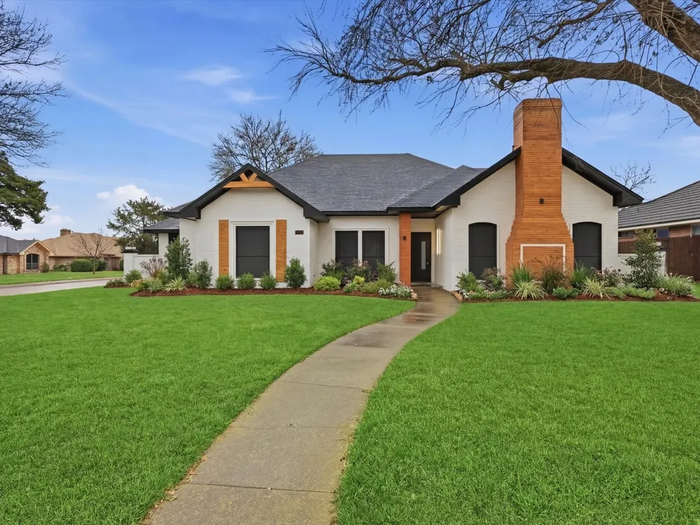 1202 High Ridge Drive