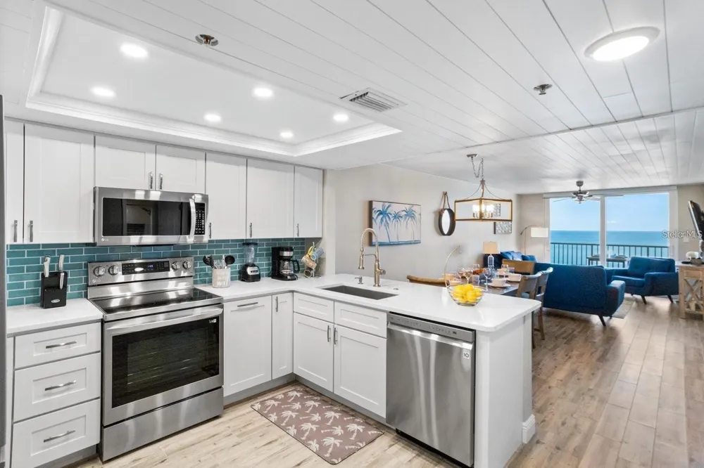 20000 GULF BOULEVARD #707 Indian Shores, FL 33785
