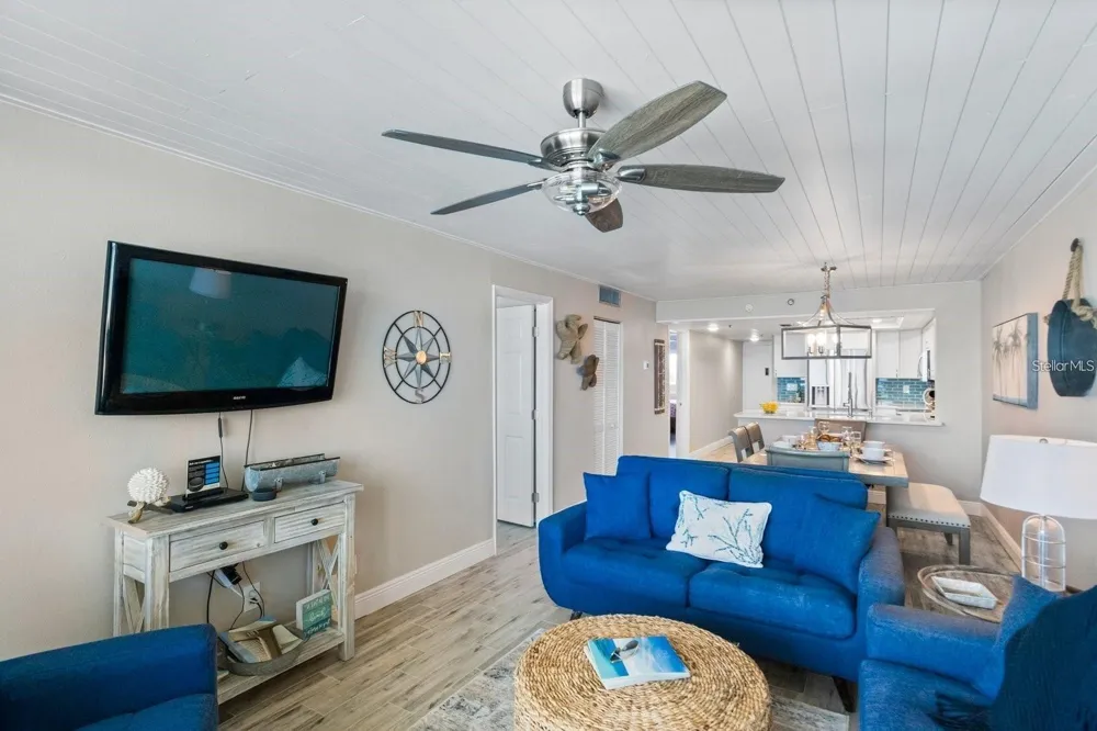 20000 GULF BOULEVARD #707 Indian Shores, FL 33785