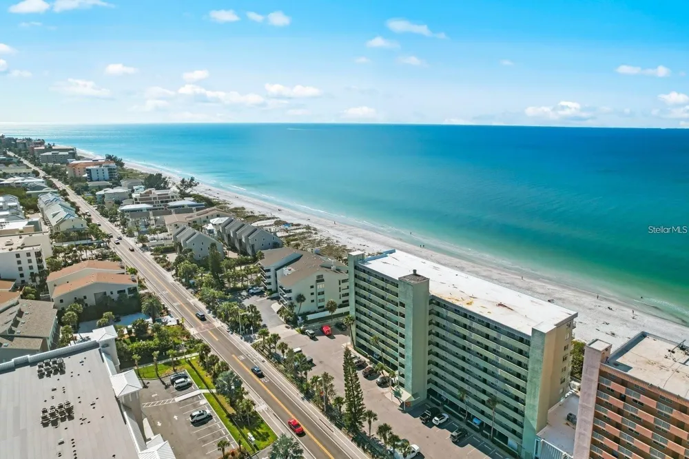 20000 GULF BOULEVARD #707 Indian Shores, FL 33785