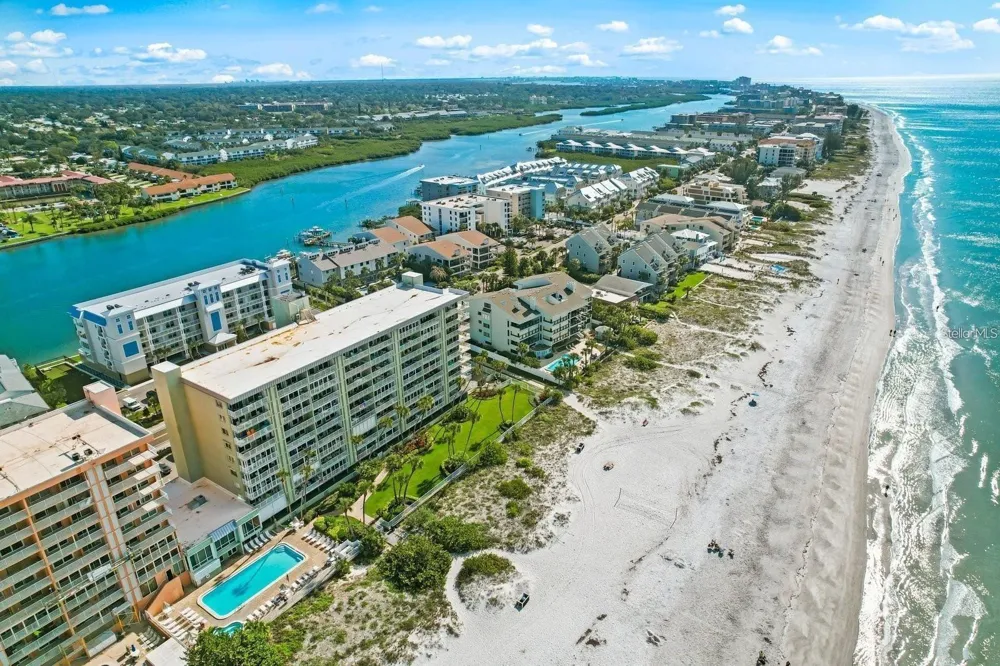 20000 GULF BOULEVARD #707 Indian Shores, FL 33785