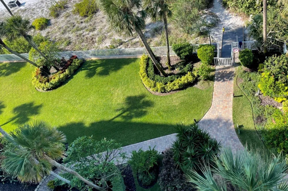 20000 GULF BOULEVARD #707 Indian Shores, FL 33785