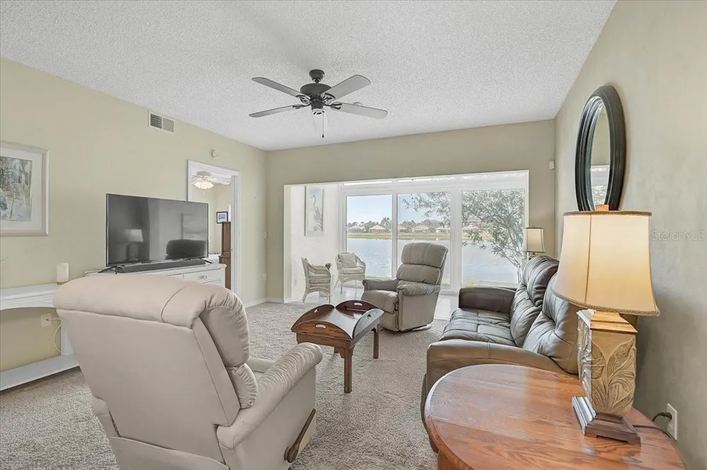 4215 CADDIE DRIVE E #102 Bradenton, FL 34203