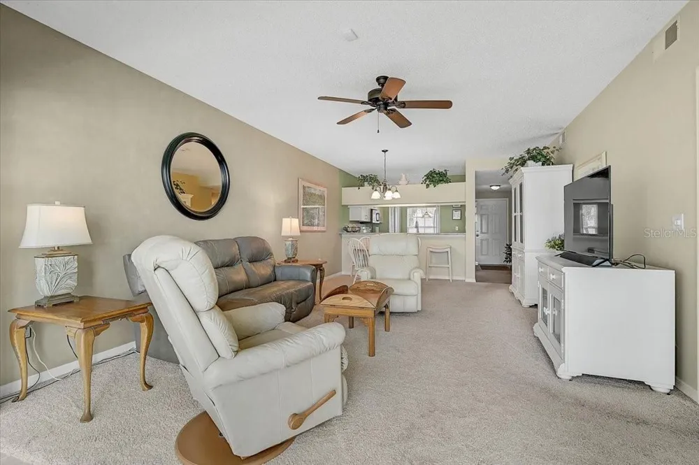 4215 CADDIE DRIVE E #102 Bradenton, FL 34203