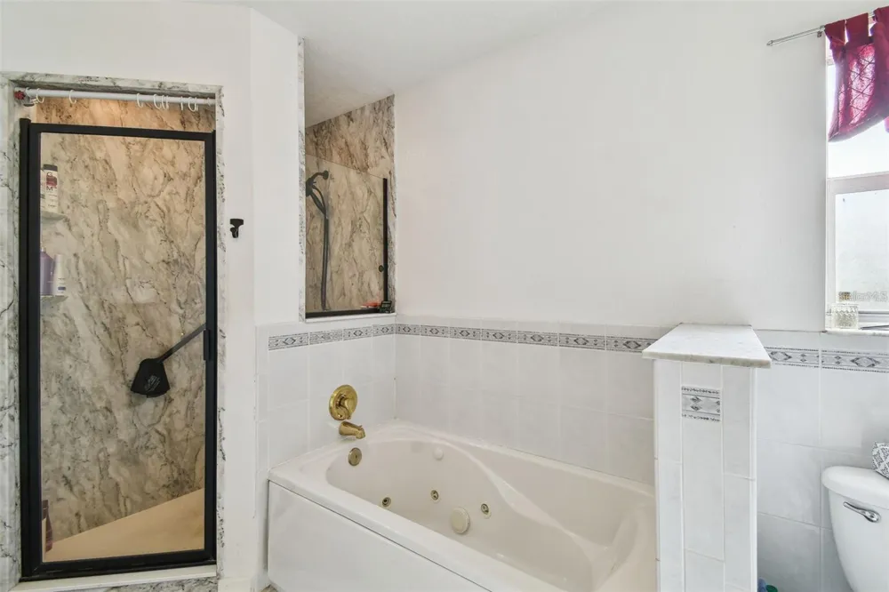 317 SHORE DRIVE E Oldsmar, FL 34677